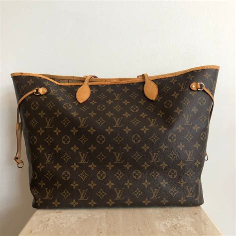 louis vuitton monogram reporter gm|authentic Louis Vuitton neverfull gm.